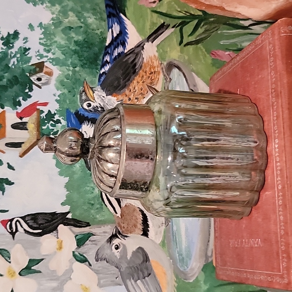 Vintage Jar/ Lid